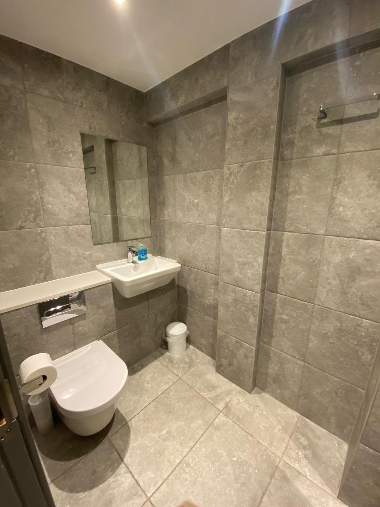 3 The View Apartments Ilfracombe - Hot Tub, Parking, Lift, Ev 외부 사진