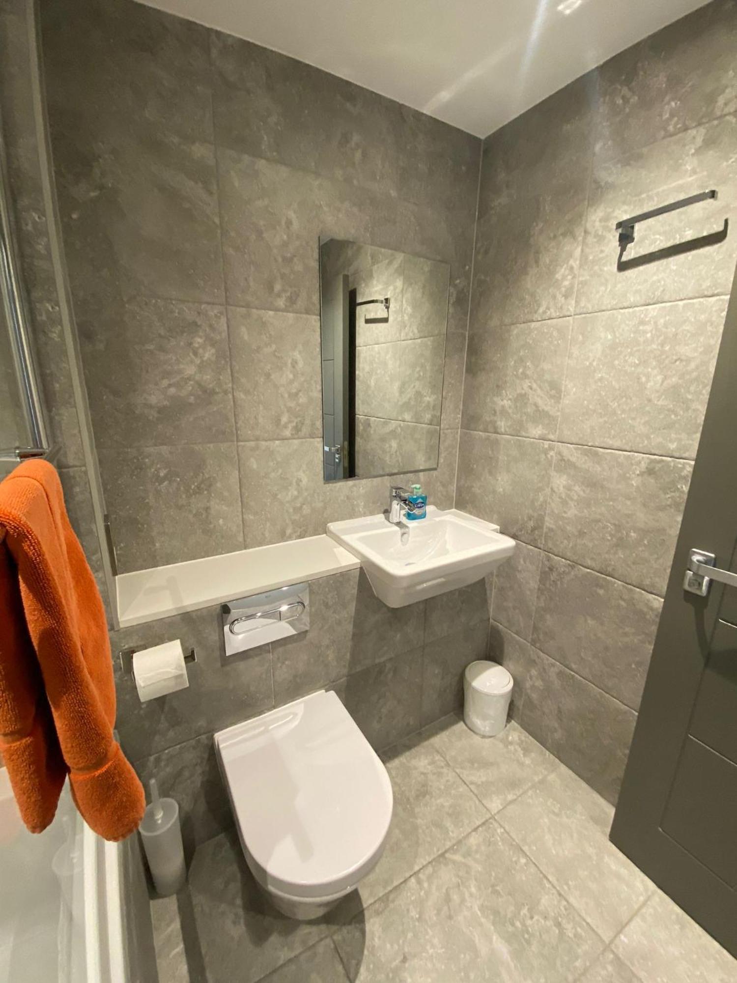 3 The View Apartments Ilfracombe - Hot Tub, Parking, Lift, Ev 외부 사진