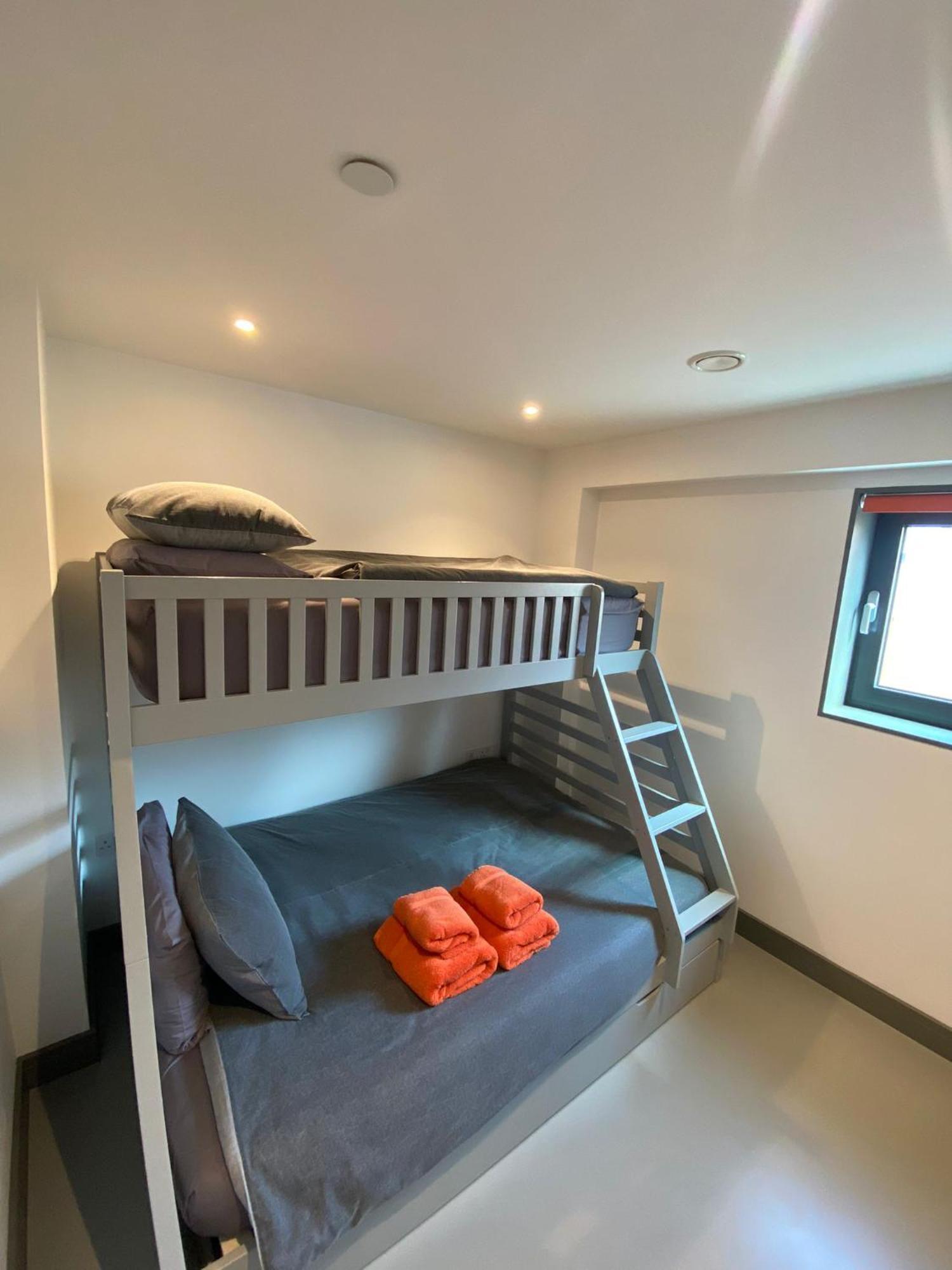 3 The View Apartments Ilfracombe - Hot Tub, Parking, Lift, Ev 외부 사진
