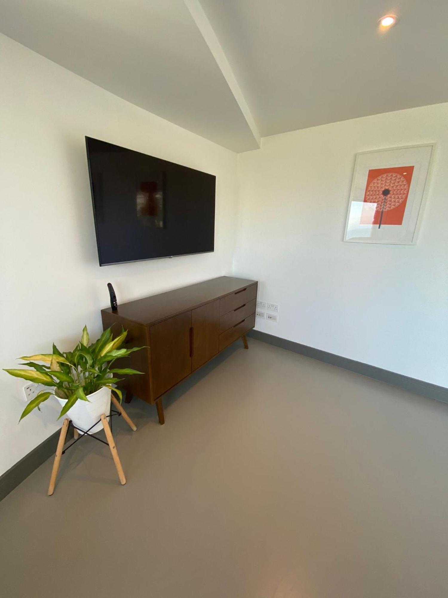 3 The View Apartments Ilfracombe - Hot Tub, Parking, Lift, Ev 외부 사진